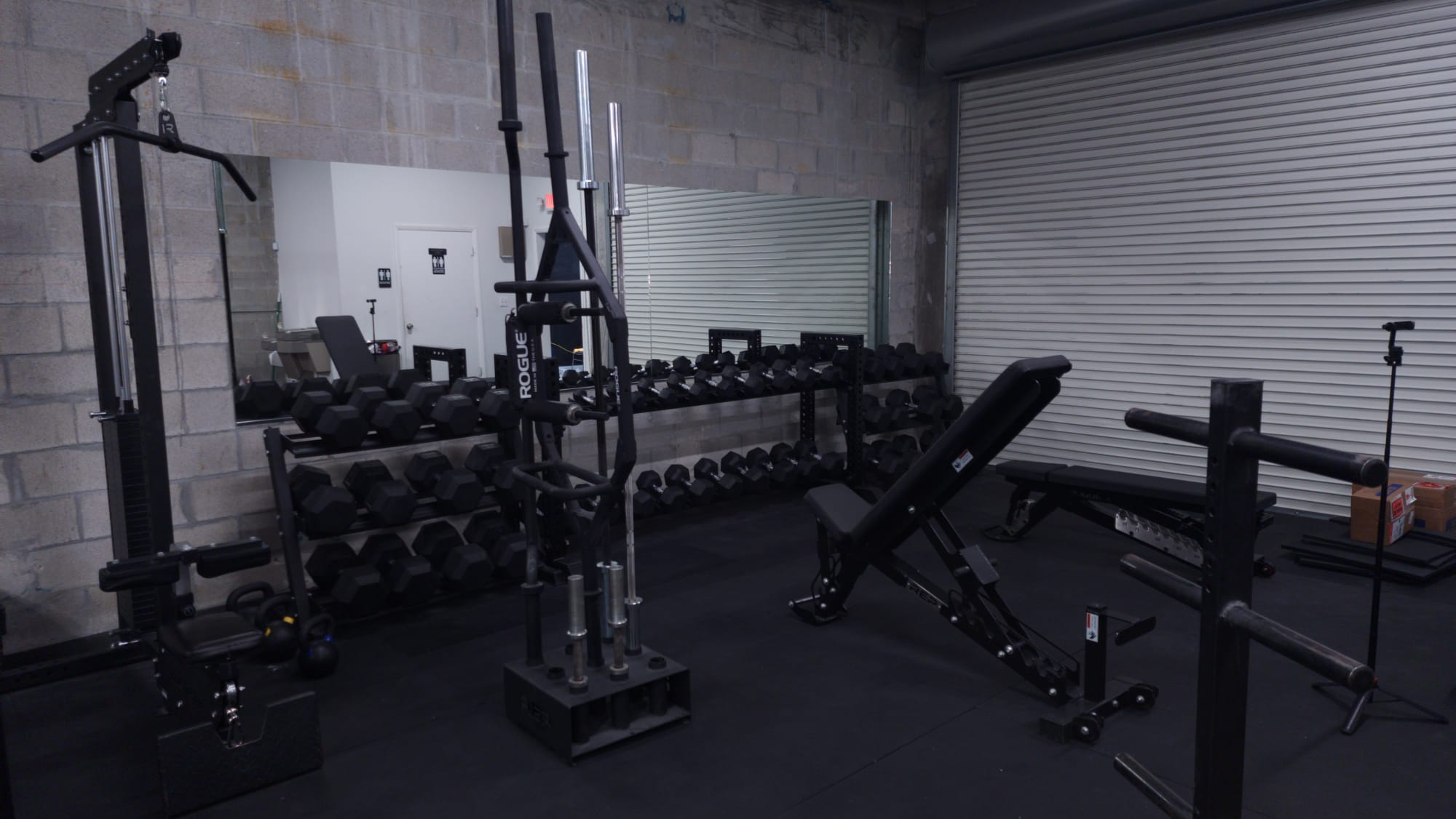Coaching consultation at In-Handsome Barbell